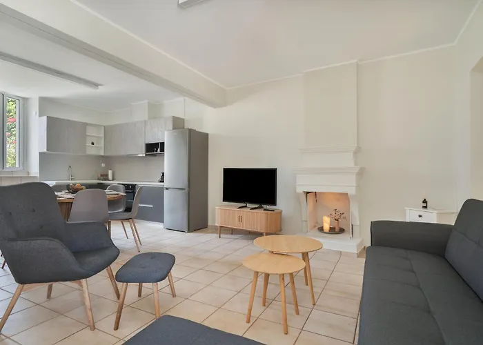 Semesterbostad Casa Sparto